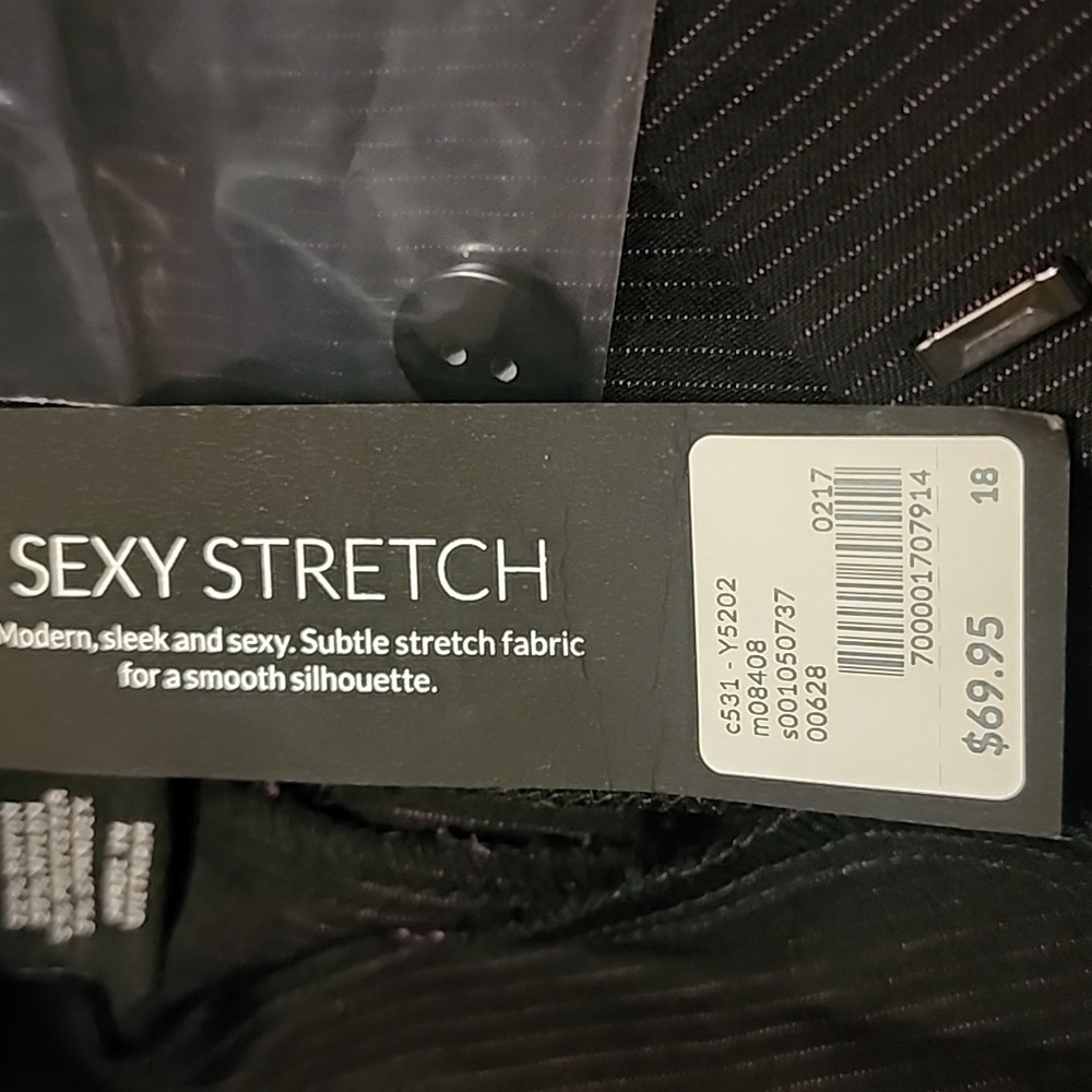 New lane Bryant size 18 stretchy pants - Picture 2 of 5